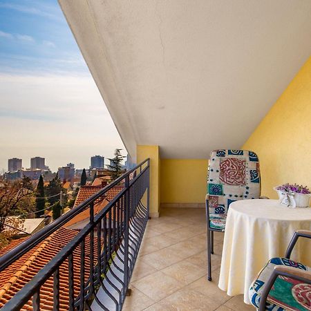Apartment Patricia Rijeka Extérieur photo
