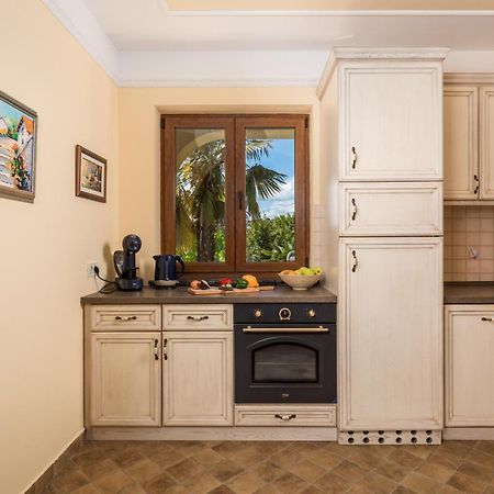 Apartment Patricia Rijeka Extérieur photo